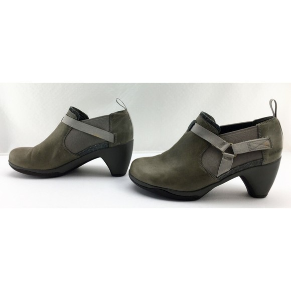 Merrell Aluminum Lt Olive Leather Harness Strap Pull On Ankle Booties-Women's 8 - Picture 4 of 10